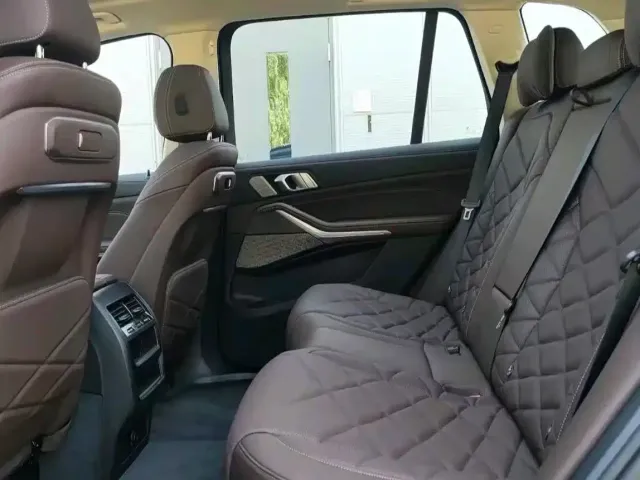 BMW X5 — Фото автомобиля 12