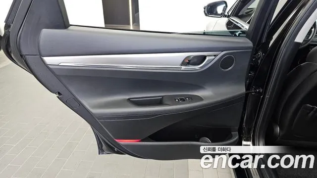 Hyundai Grandeur New — Фото автомобиля 14