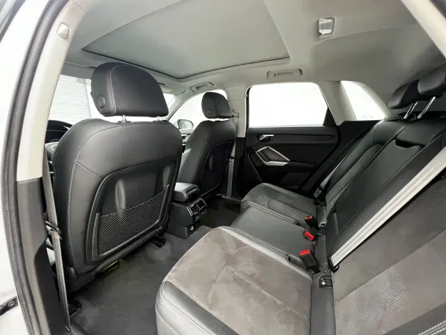 Audi Q3 — Фото автомобиля 9
