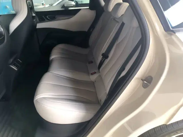 BYD Seal 06 — Фото автомобиля 16