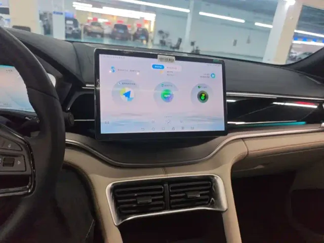 BYD Song PLUS — Фото автомобиля 12