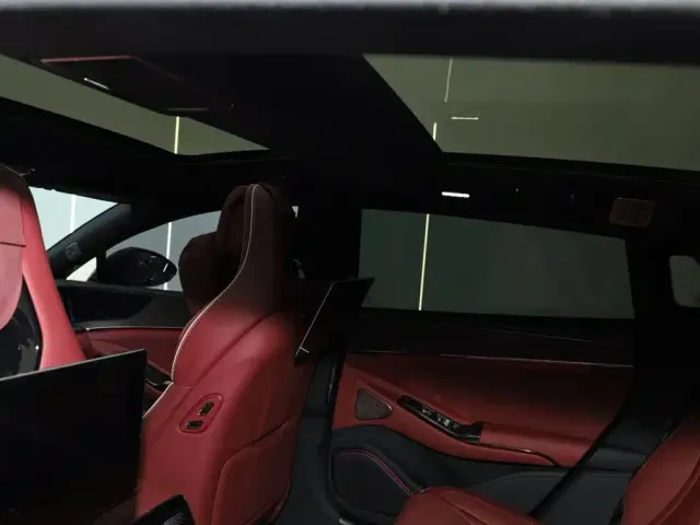 Denza Z9GT — Фото автомобиля 25