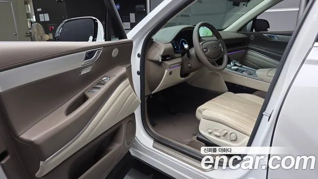 Genesis GV80 — Фото автомобиля 15