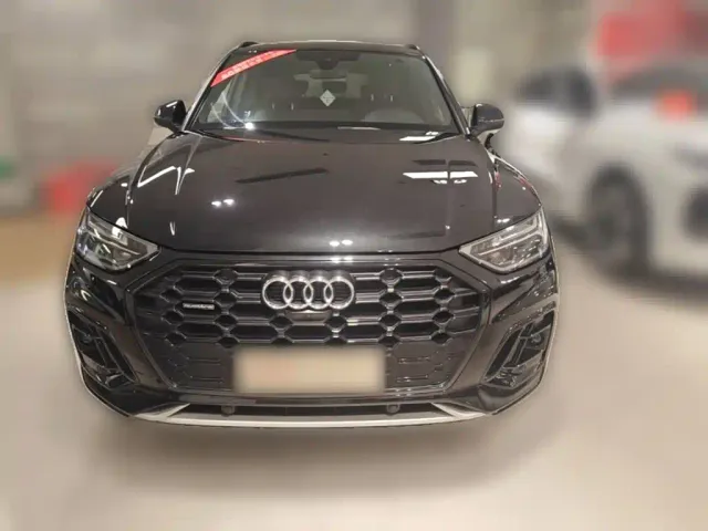 Audi Q5L — Фото автомобиля 4