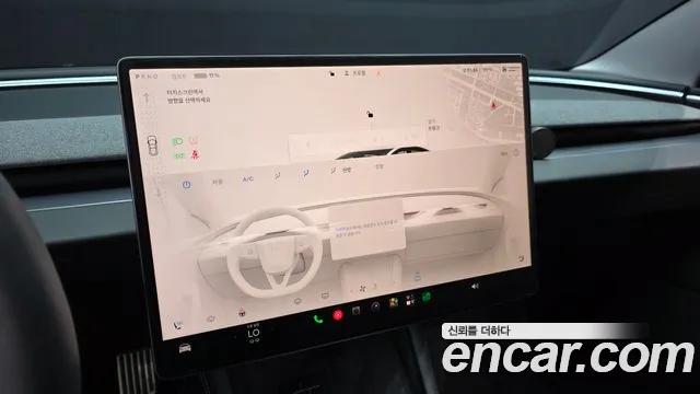 Tesla Model 3 — Фото автомобиля 16