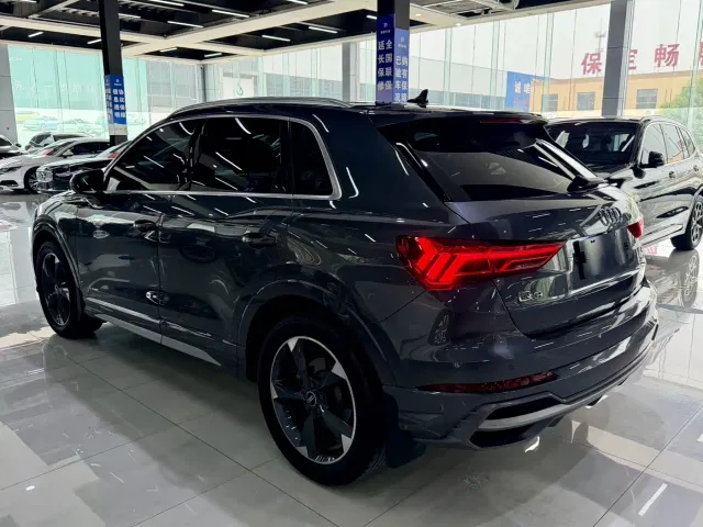 Audi Q3 — Фото автомобиля 9