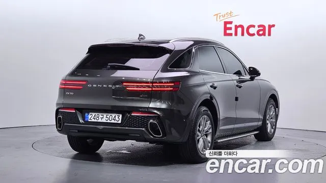 Genesis GV70 — Фото автомобиля 2