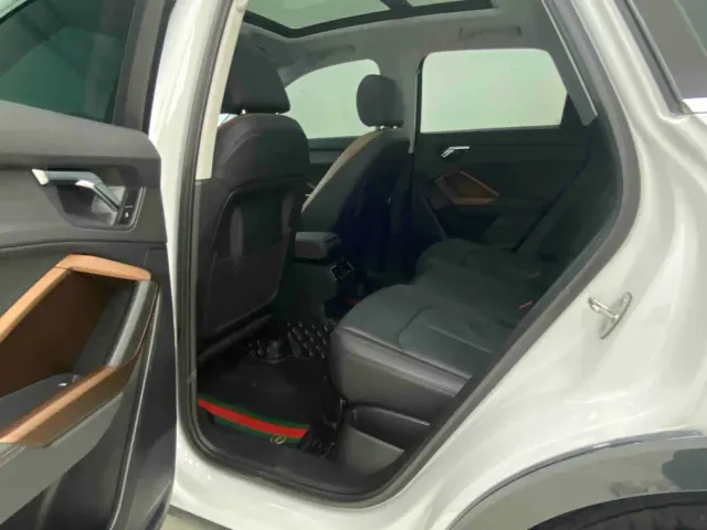 Audi Q3 — Фото автомобиля 8