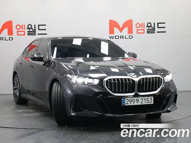 BMW 5 Series G60 — Фото автомобиля 2