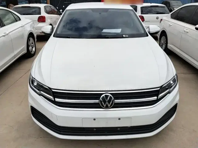 Volkswagen Bora — Фото автомобиля 2