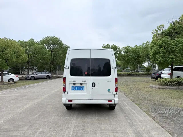 Maxus Xintu V80 — Фото автомобиля 5