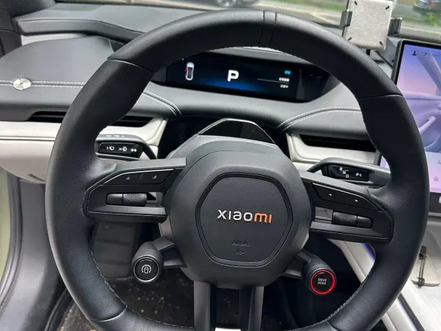 Xiaomi SU7 — Фото автомобиля 14