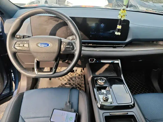 Ford Lingrui — Фото автомобиля 5