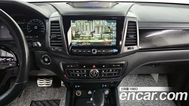 KG_Mobility_Ssangyong Rexton Новый Rexton Sport Khan Дизель 2.2 4WD — Фото автомобиля 13