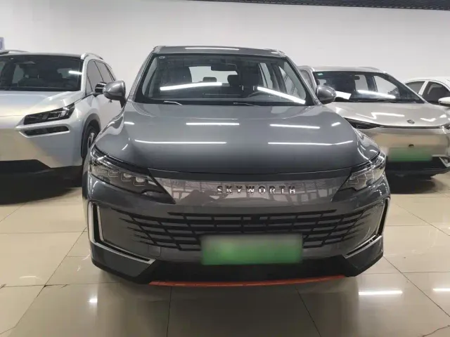 Skyworth Auto Skyworth HT-i — Фото автомобиля 2