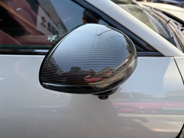 Xiaomi SU7 — Фото автомобиля 20