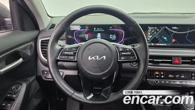 Kia Seltos New — Фото автомобиля 12