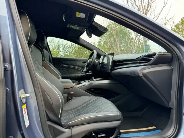 BYD Seal 2022 550km Standard Range RWD Elite — Фото автомобиля 17