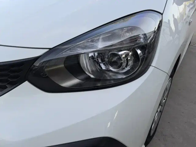 Honda Fit — Фото автомобиля 23