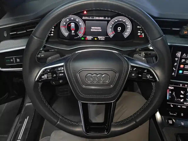 Audi A6L — Фото автомобиля 15