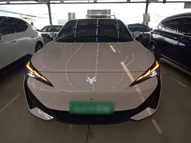 ARCFOX Arcfox Alpha S5 2024 560PRO 185kW — Фото автомобиля 2