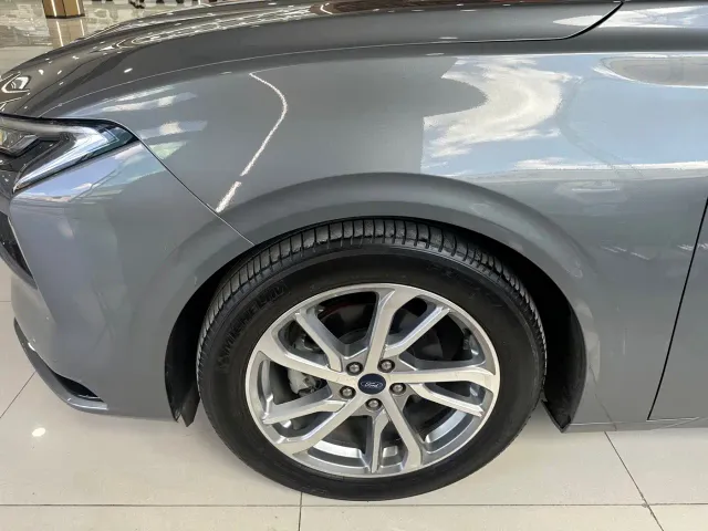 Ford Mondeo — Фото автомобиля 14