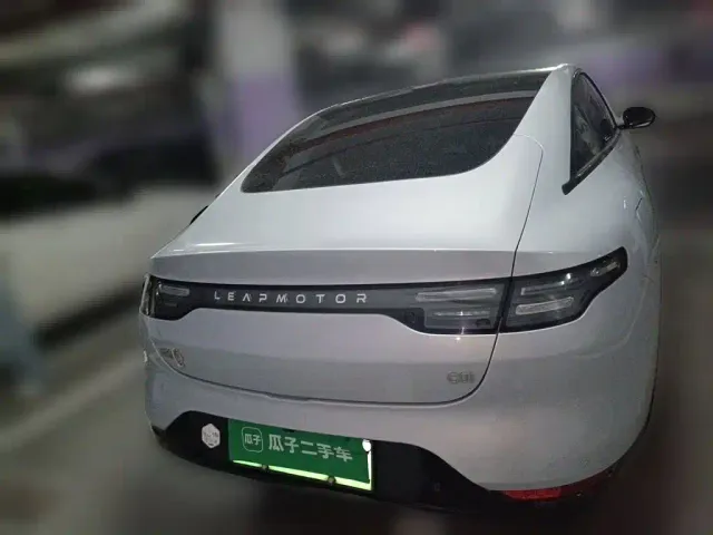 Leapmotor C01 — Фото автомобиля 3