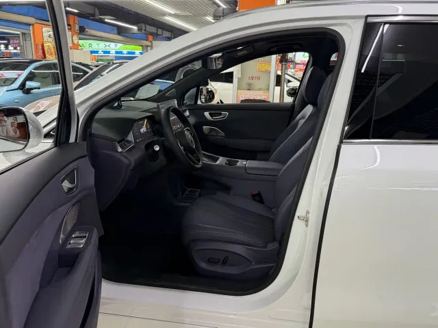 Shangjie SUV — Фото автомобиля 7