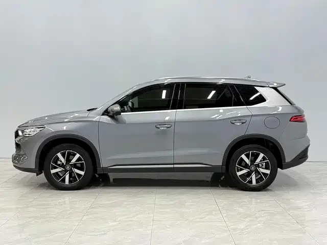 BYD Song Pro — Фото автомобиля 2