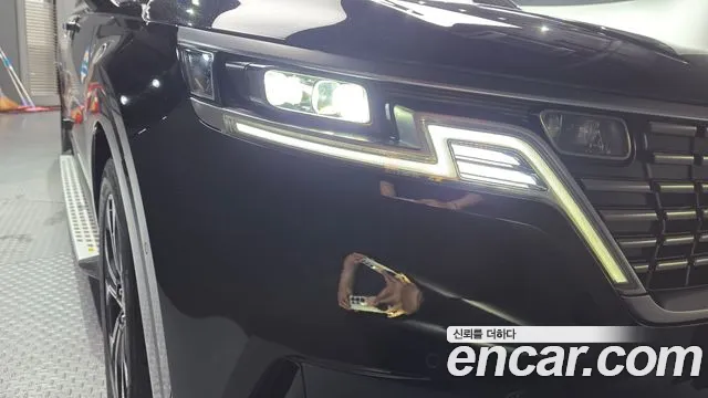 Kia Canival Carnival 4 поколение Бензин 4 места Hi-Limousine — Фото автомобиля 17