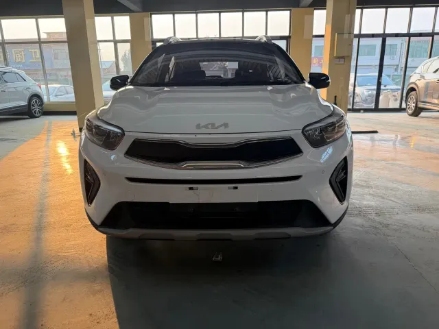Kia KX1 — Фото автомобиля 2