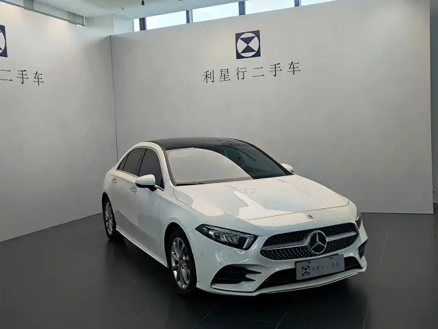 Mercedes-Benz A-Class — Фото автомобиля 3