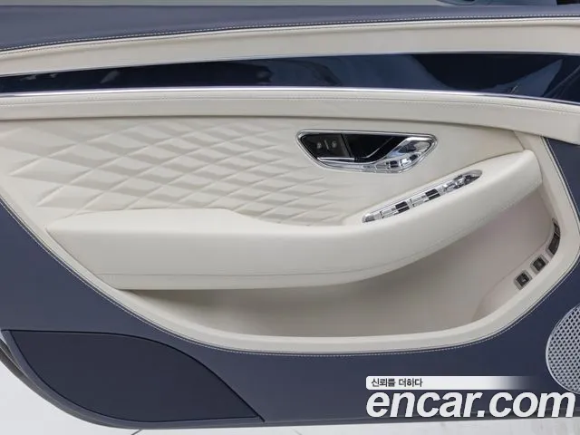 Bentley Continental — Фото автомобиля 13