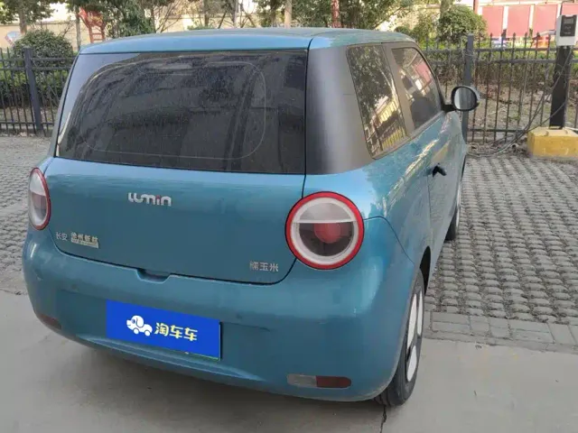 Changan Lumin — Фото автомобиля 3