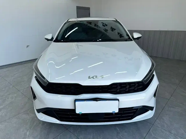 Kia K3 — Фото автомобиля 3