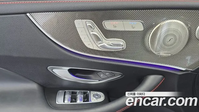 Mercedes-Benz E-Class — Фото автомобиля 24