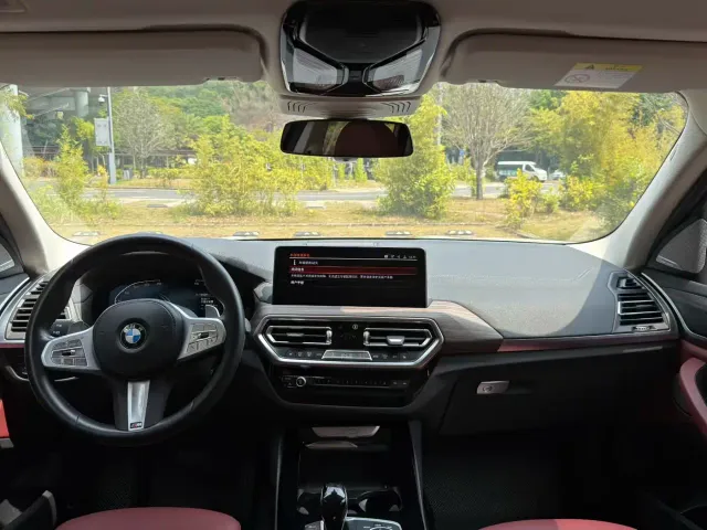 BMW X3 — Фото автомобиля 3