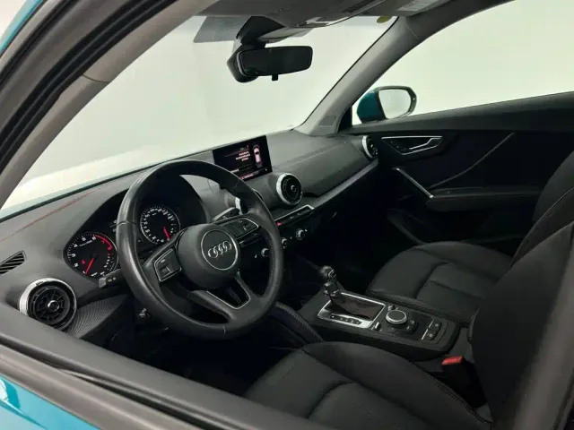 Audi Q2L — Фото автомобиля 15