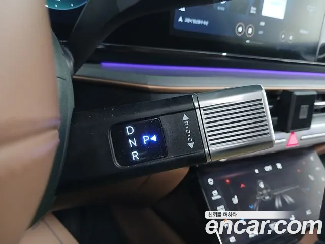 Hyundai Grandeur GN7 — Фото автомобиля 12