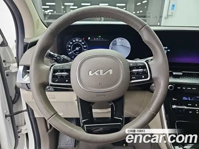 Kia Carnival 4th Gen — Фото автомобиля 9