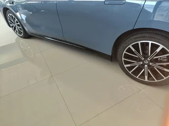 Leapmotor B01 — Фото автомобиля 21