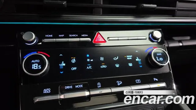 Hyundai Santafe Santa Fe (MX5) Бензин 2.5T 2WD — Фото автомобиля 27