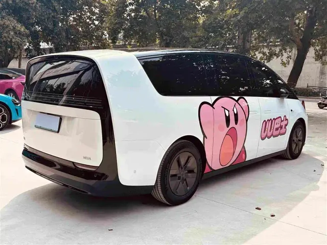 Li Auto MEGA — Фото автомобиля 4