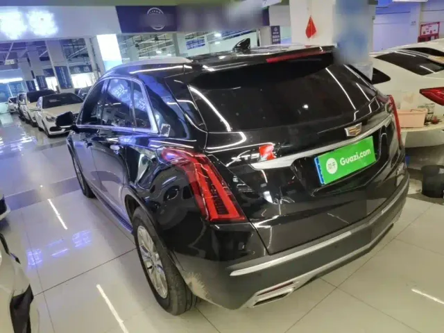 Cadillac XT5 — Фото автомобиля 4