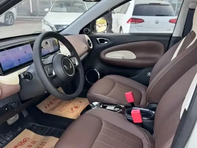 Wuling Bingo — Фото автомобиля 4