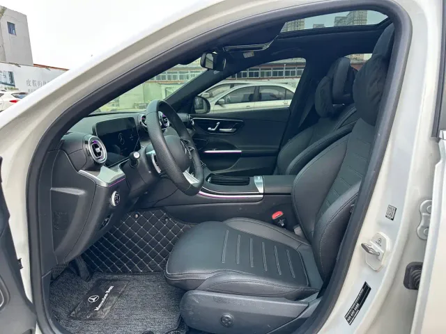 Mercedes-Benz C-Class — Фото автомобиля 7