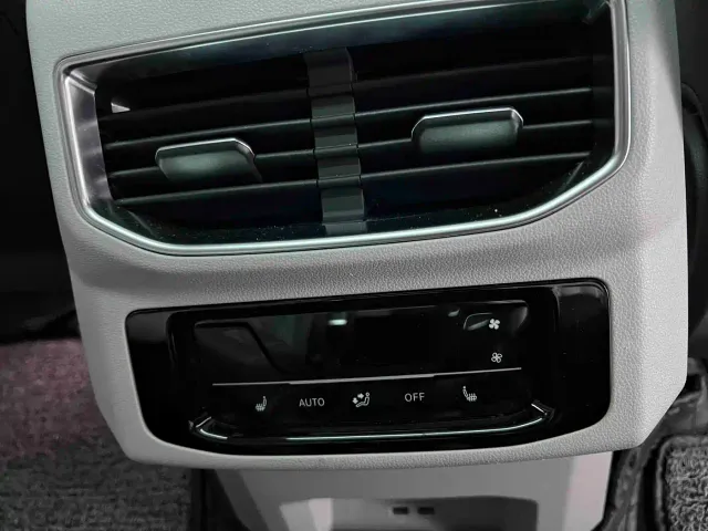 Volkswagen Talagon — Фото автомобиля 6