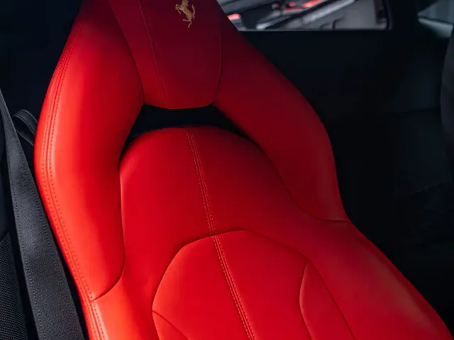 Ferrari F8 — Фото автомобиля 13