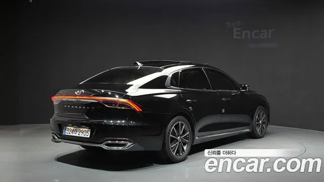 Hyundai Grandeur New — Фото автомобиля 2