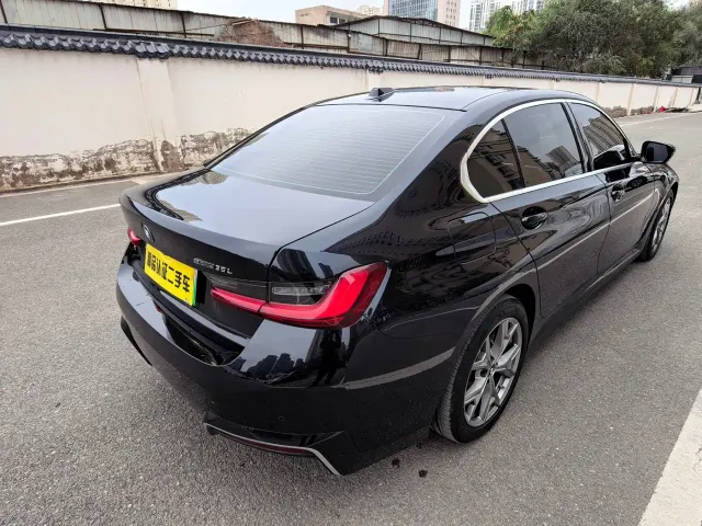 BMW i3 — Фото автомобиля 18